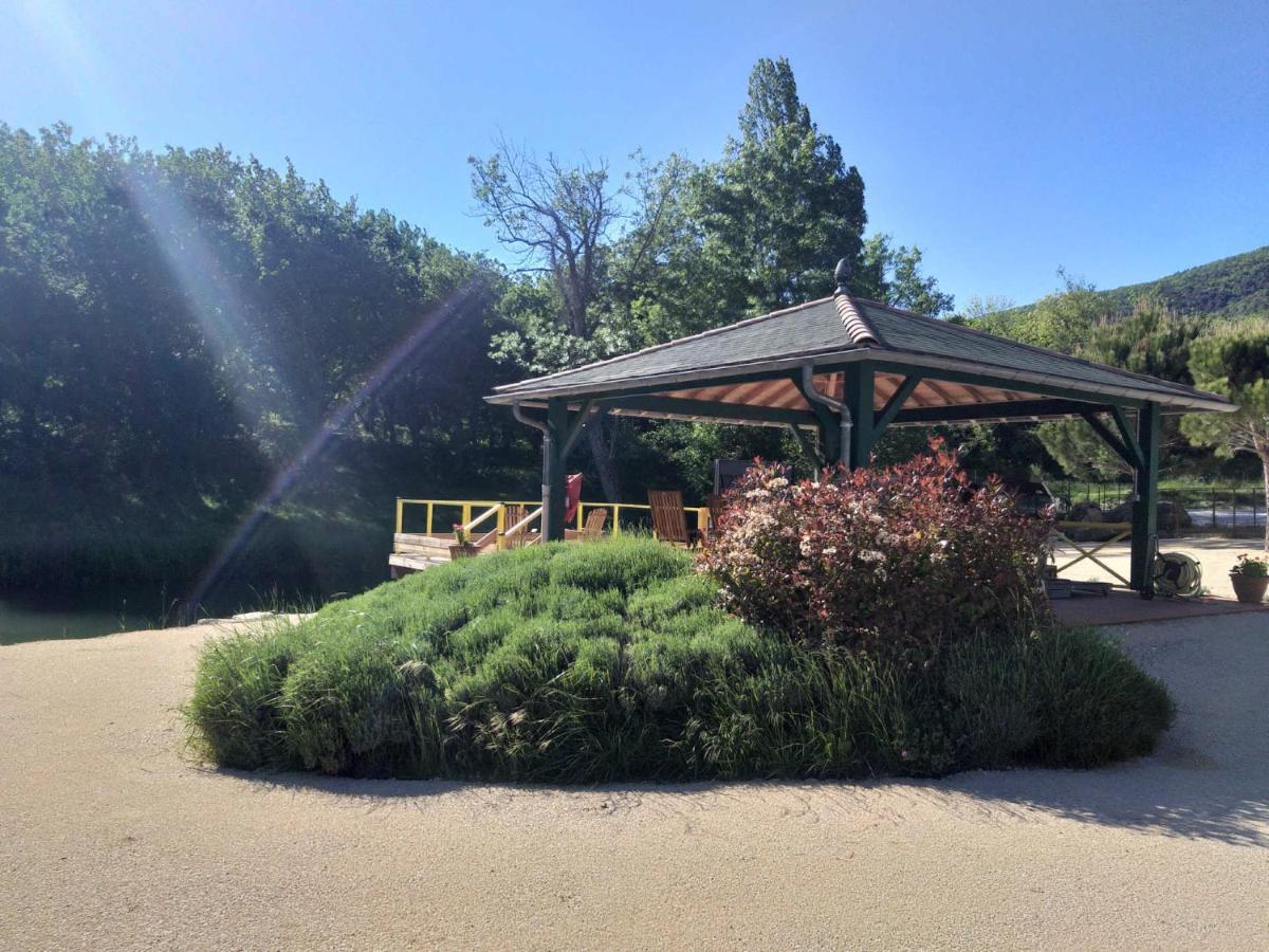 Les Chalets De Saint Maurice Dieulefit Exterior foto